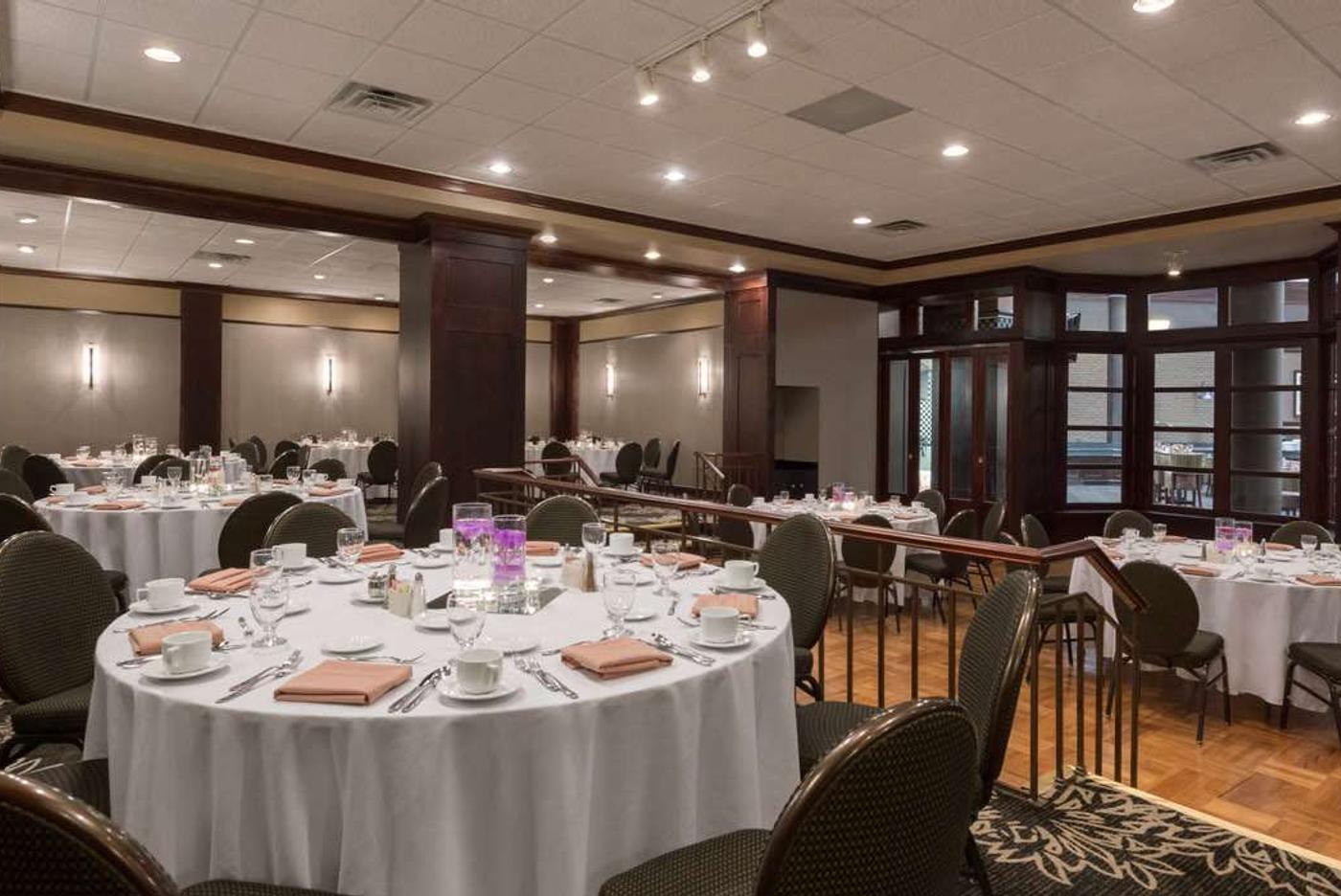 Sonesta Suites Dallas Park Central 외부 사진