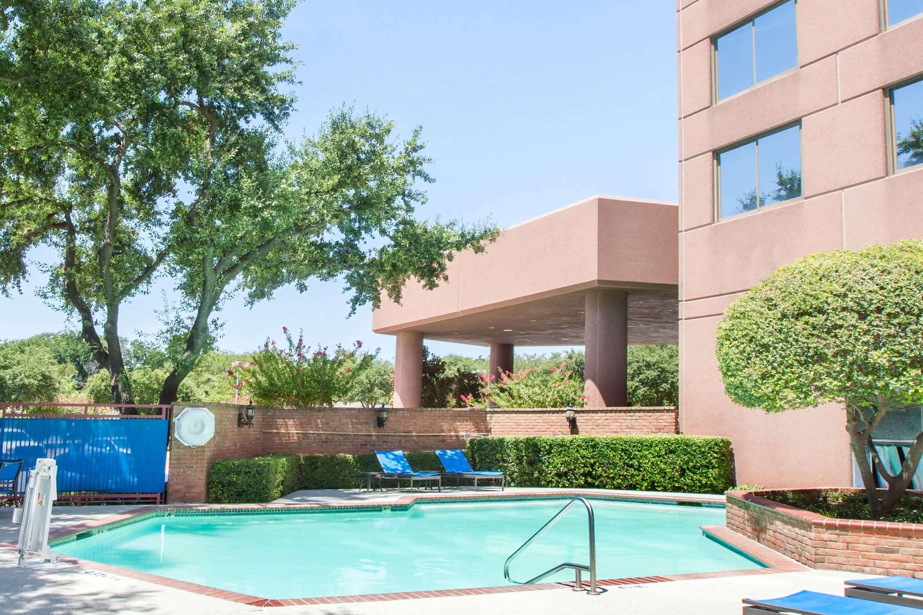 Sonesta Suites Dallas Park Central 외부 사진