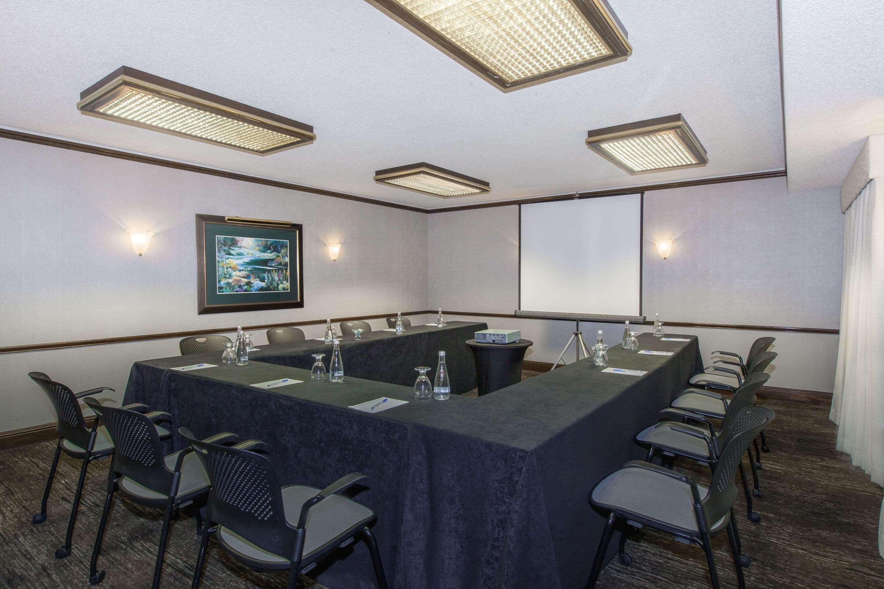 Sonesta Suites Dallas Park Central 외부 사진
