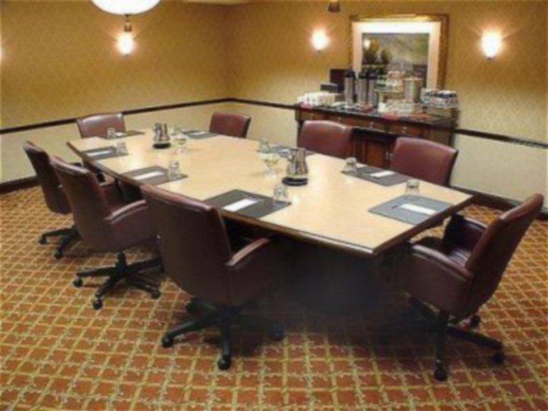 Sonesta Suites Dallas Park Central 시설 사진